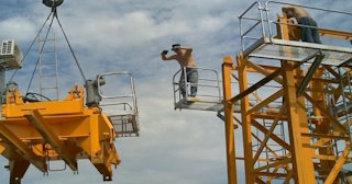 Демонтаж башенного крана в Кушве - услуги по демонтажу от Сварной-Кшв от 1533 руб.
