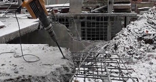 Демонтаж монолитного перекрытия в Кушве - Профессиональная разборка от 818 руб.
