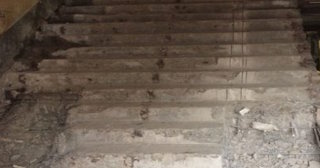 Демонтаж ступеней в Кушве: гранитные, деревянные, ЖБ - расценка в смете от 307 руб.