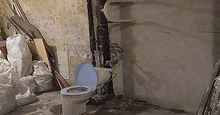Демонтаж сантехкабины в панельном доме - цена от 1022 рублей | Сварной-Кшв